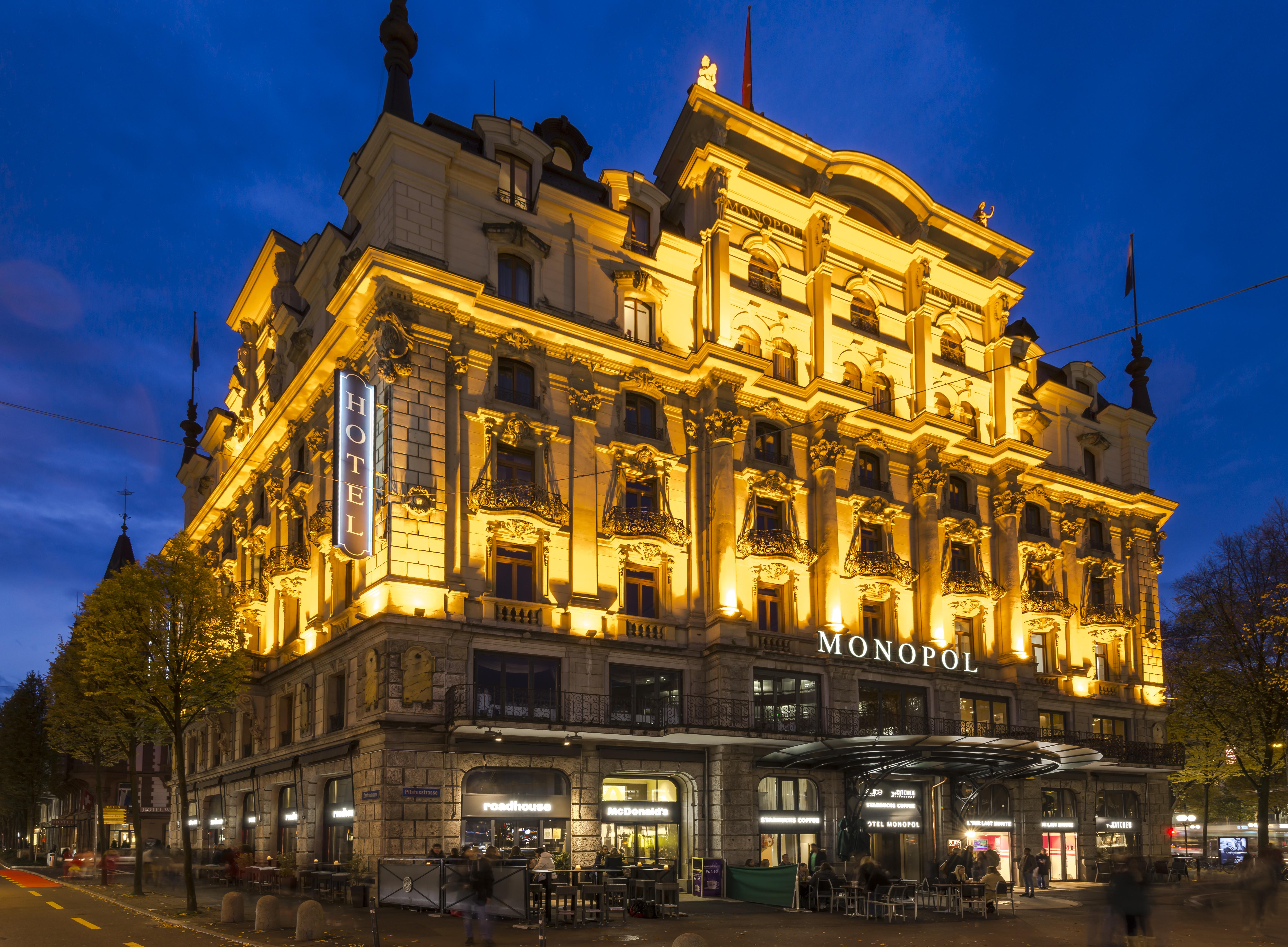 Monopol Hotel